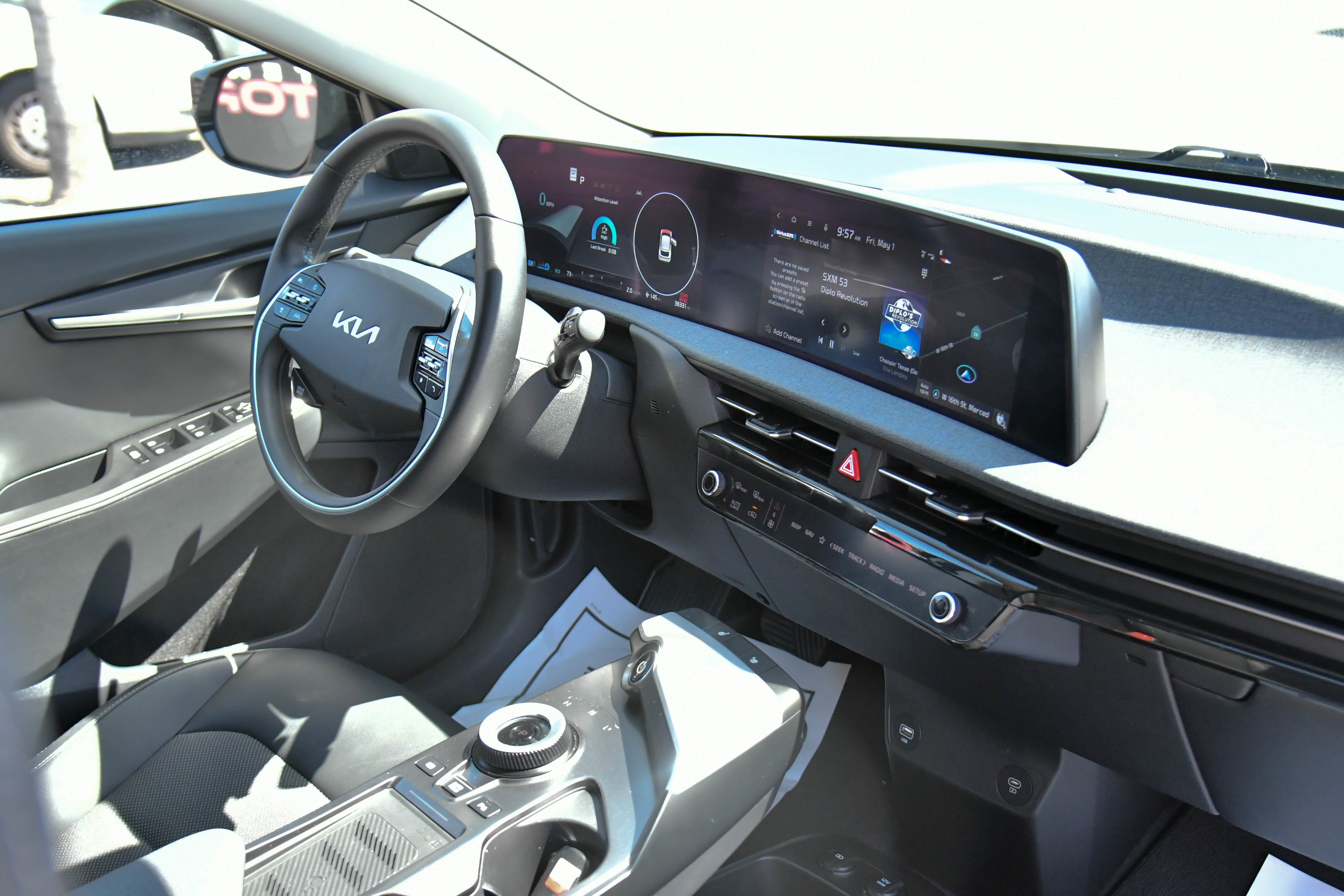 Used 2024 Kia EV6 Light RWD image 51