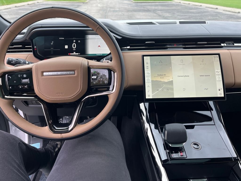 New 2025 Land Rover Range Rover Sport Dynamic SE image 11