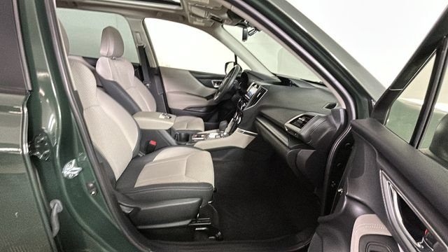 Used 2024 Subaru Forester Premium AWD/4WD image 30