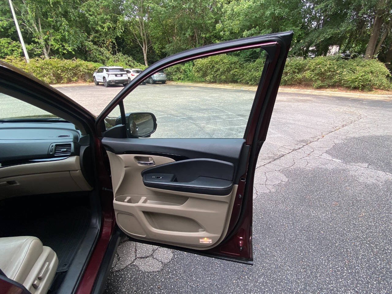 Used 2016 Honda Pilot Touring image 65