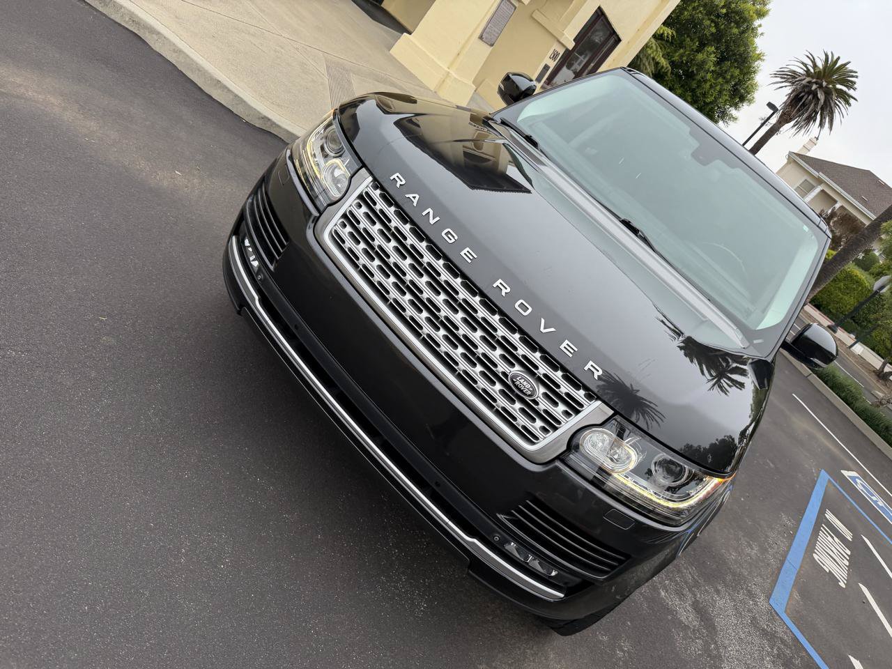 Used 2014 Land Rover Range Rover Supercharged AWD/4WD image 39