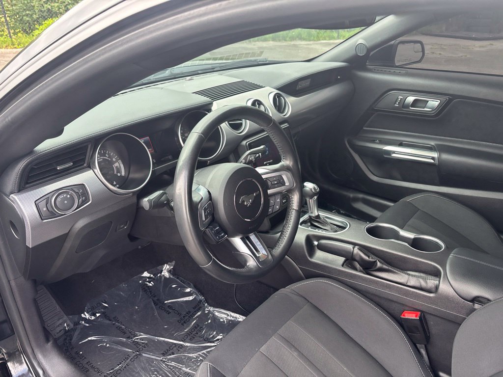 Used 2019 Ford Mustang GT RWD image 12