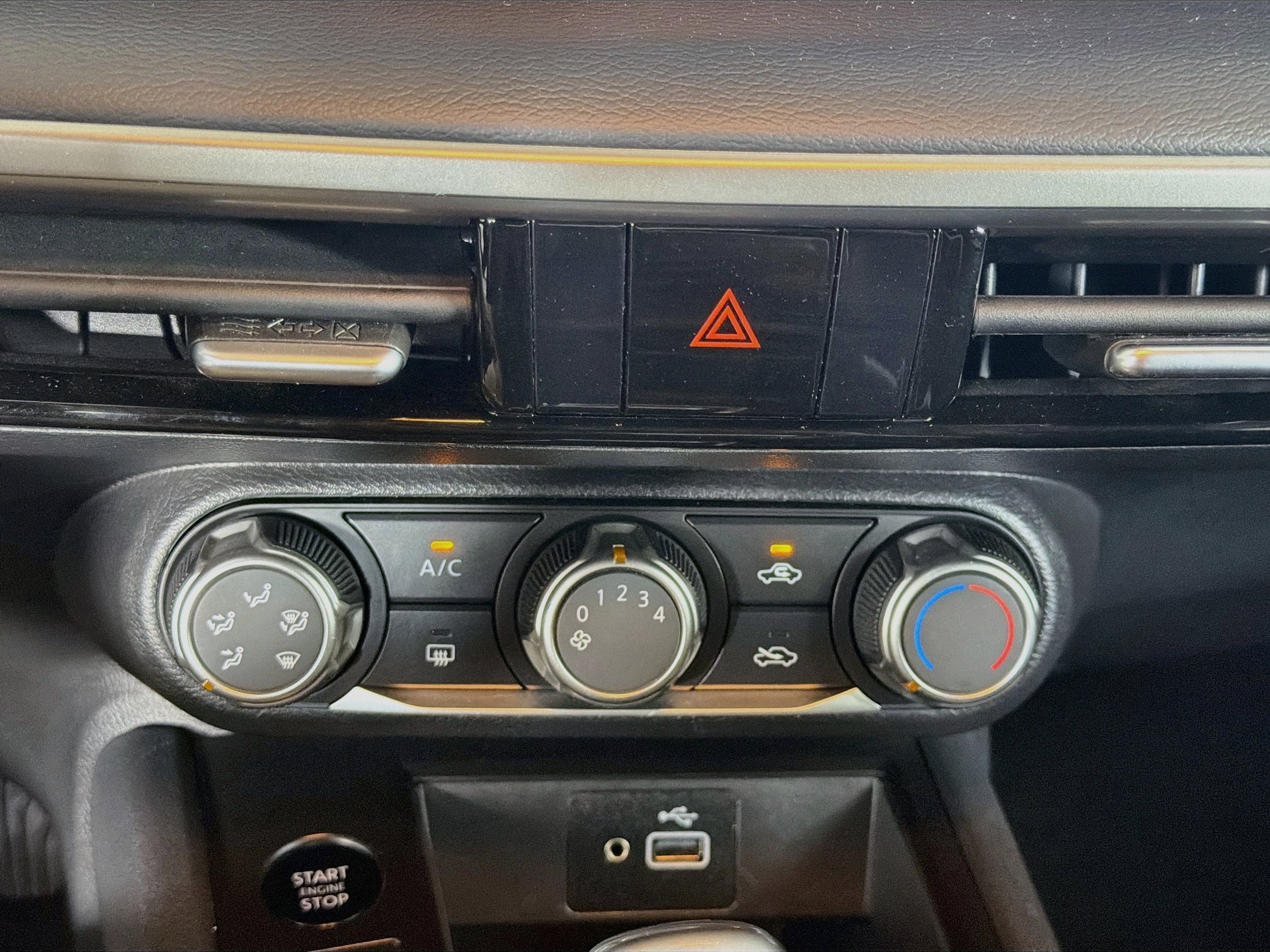 Used 2025 Nissan Kicks S FWD image 22