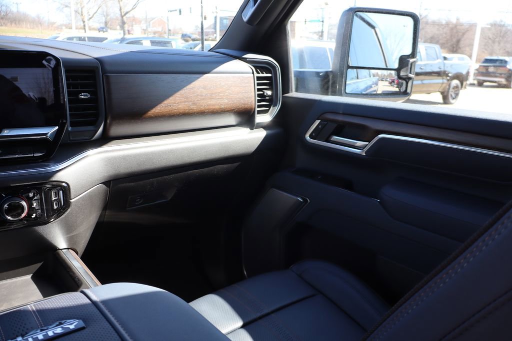 New 2026 Chevrolet Silverado 3500 High Country w/ Technology Package image 47