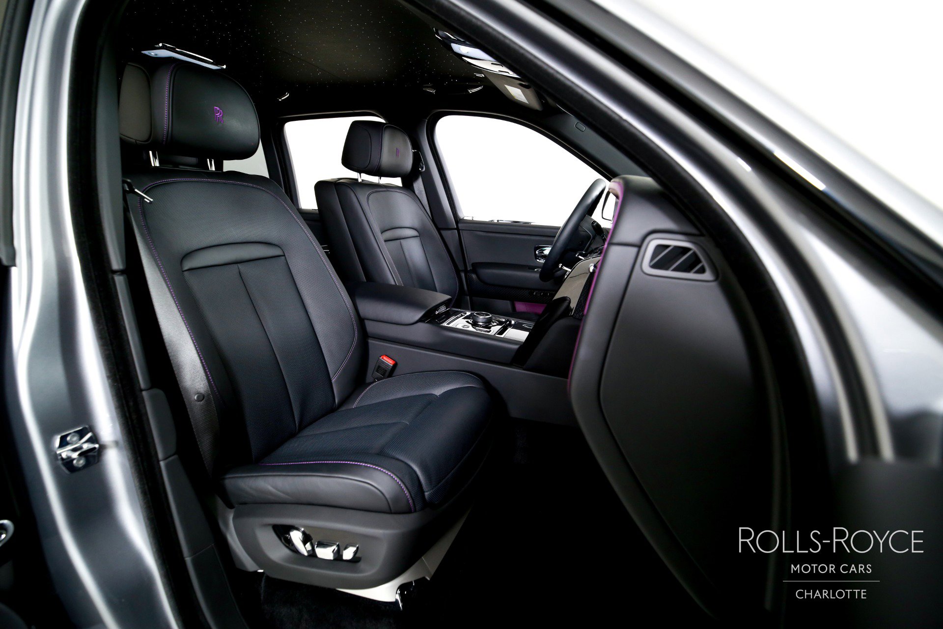 Used 2026 Rolls-Royce Cullinan Black Badge image 34