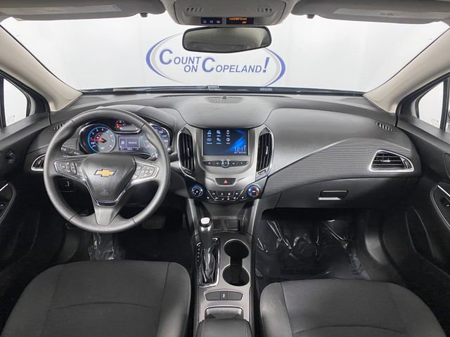 Certified 2017 Chevrolet Cruze LT w/ Convenience Package image 14