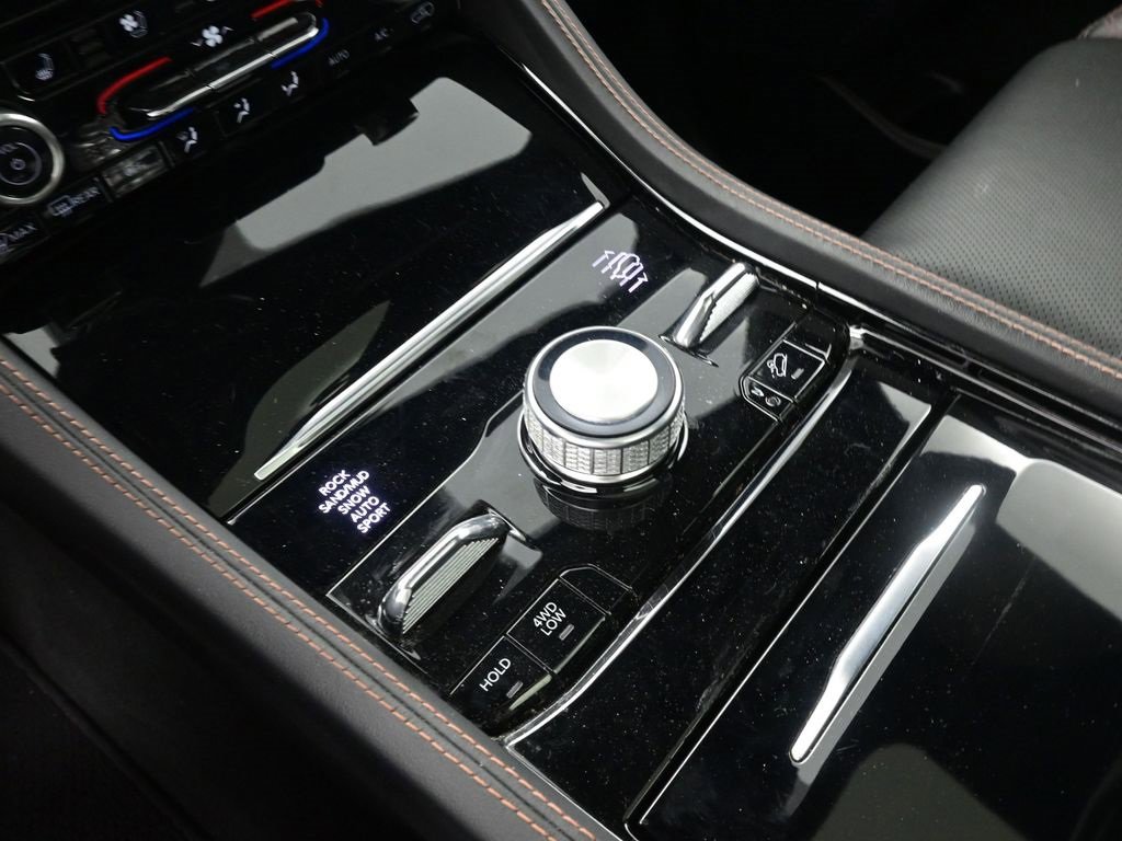 Used 2022 Jeep Grand Cherokee Summit image 9