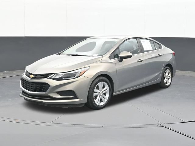 Used 2017 Chevrolet Cruze LT w/ Convenience Package FWD image 6