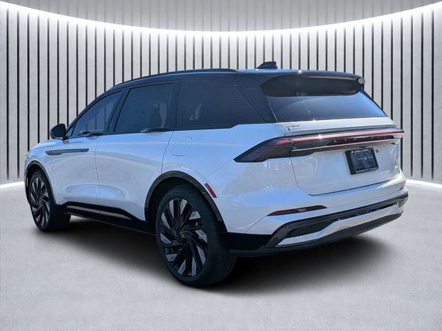 New 2026 Lincoln Nautilus Reserve w/ Jet Appearance Package image 5