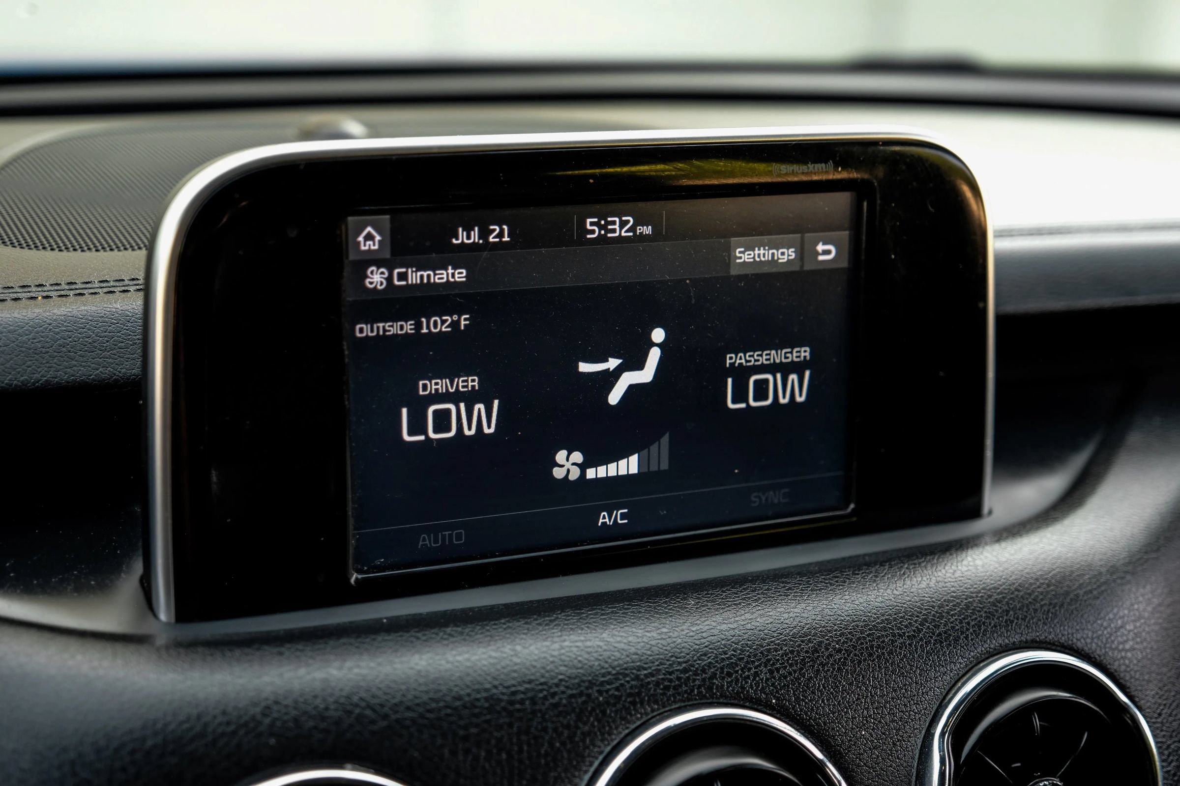 Used 2018 Kia Stinger GT RWD image 35