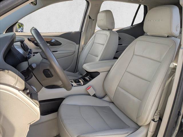Used 2019 GMC Terrain Denali w/ Advanced Safety Package AWD/4WD image 17