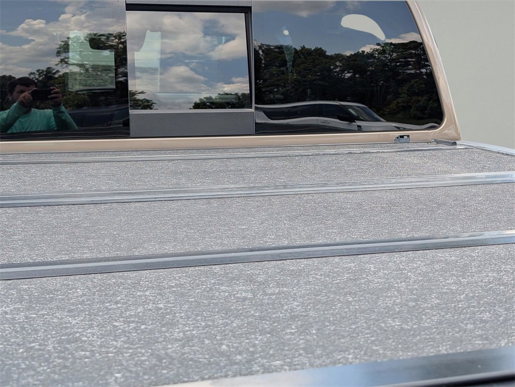 Used 2021 Nissan Titan PRO-4X w/ Pro-4x Convenience Package image 12