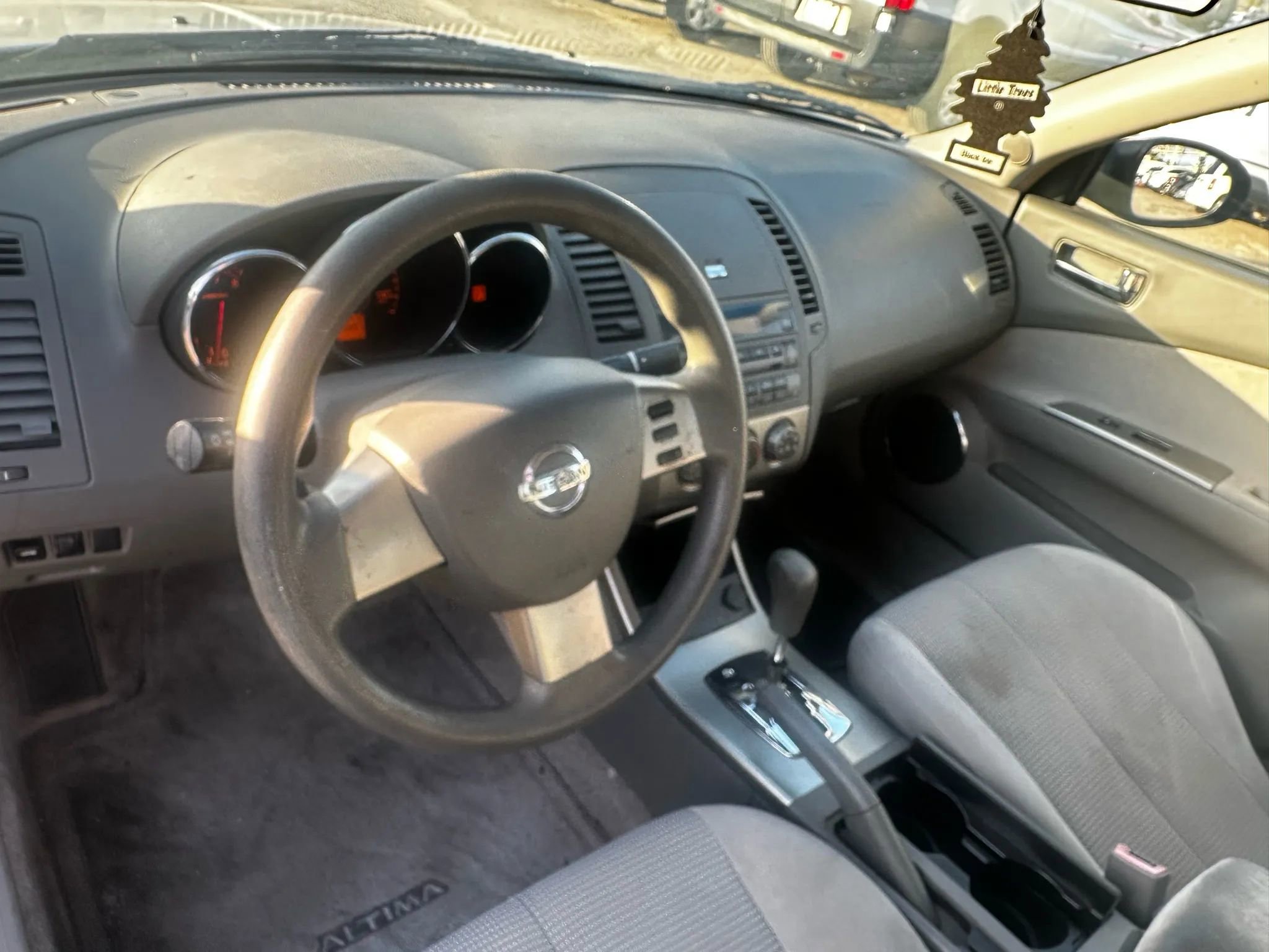 Used 2005 Nissan Altima 2.5 S FWD image 18
