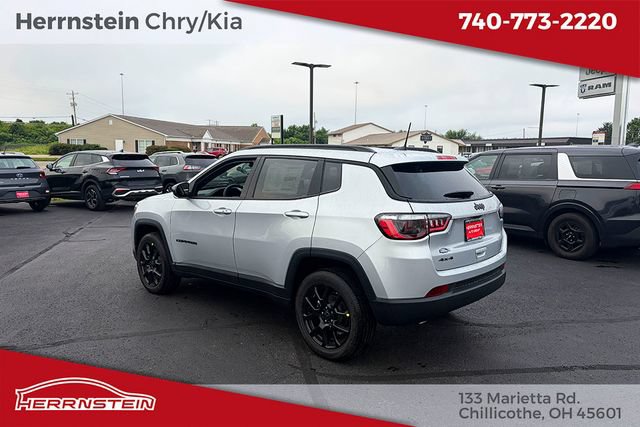 New 2026 Jeep Compass Latitude AWD/4WD image 5