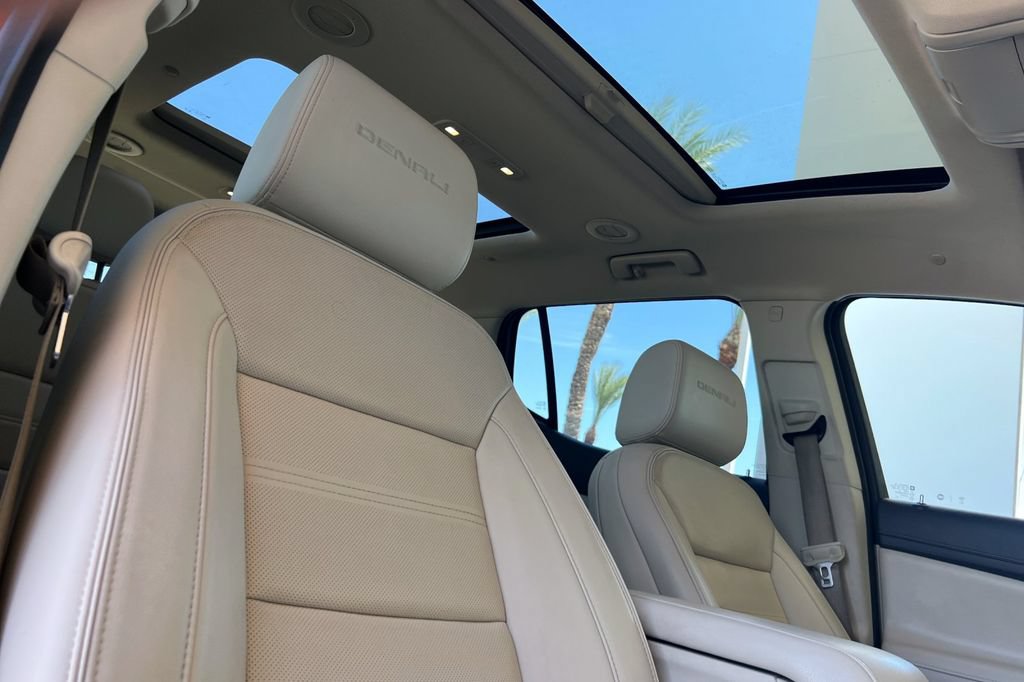 Used 2022 GMC Acadia Denali w/ Denali Ultimate Package AWD/4WD image 20