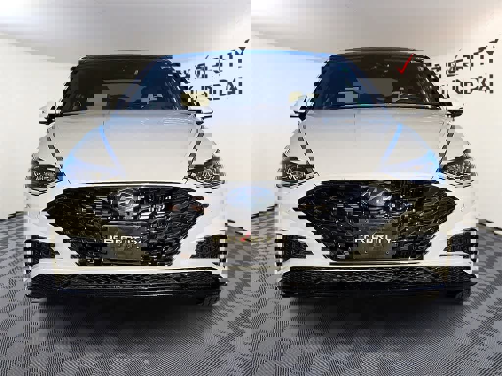 Used 2021 Hyundai Sonata Limited w/ Cargo Package image 2