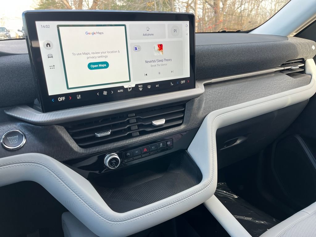 New 2026 Ford Explorer Platinum w/ LUX Leather Package image 14