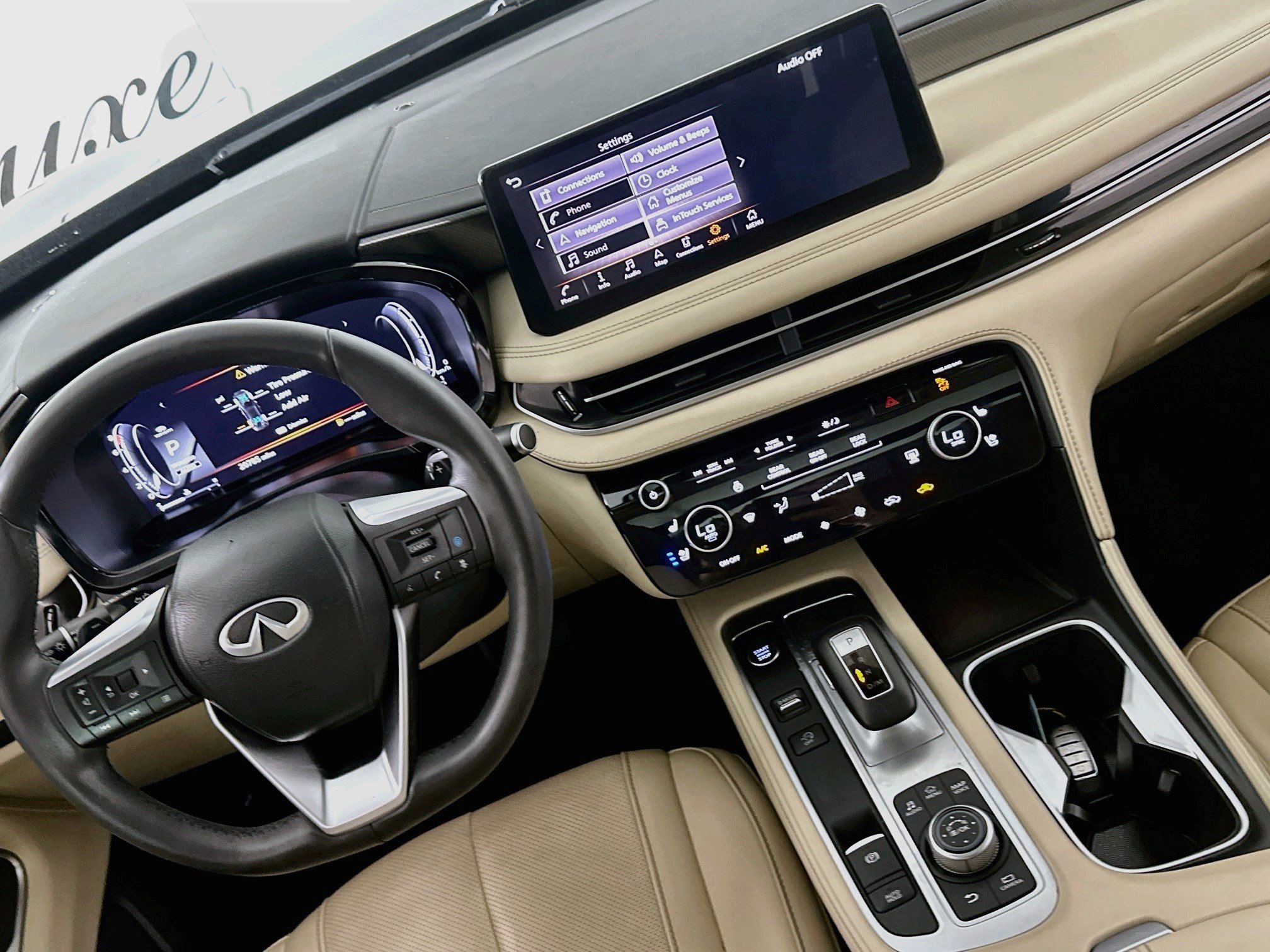 Used 2023 INFINITI QX60 Luxe w/ Performance Audio Package AWD/4WD image 19