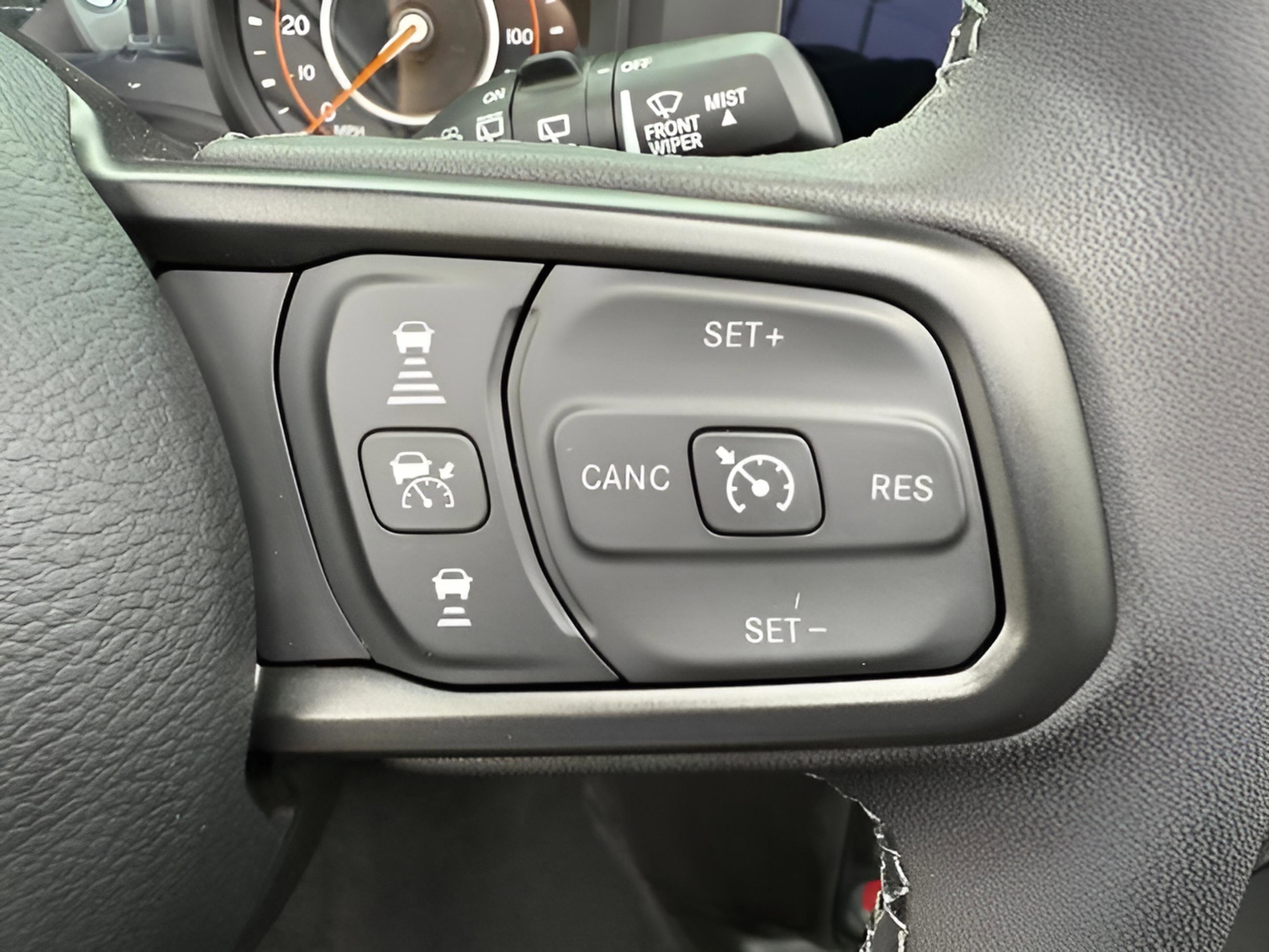 New 2025 Jeep Wrangler Willys AWD/4WD image 19