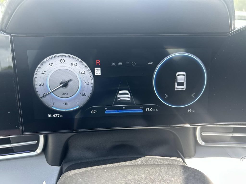 New 2026 Hyundai Elantra Limited FWD image 36