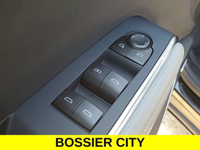 New 2026 GMC Acadia Elevation w/ Black Edition FWD image 23