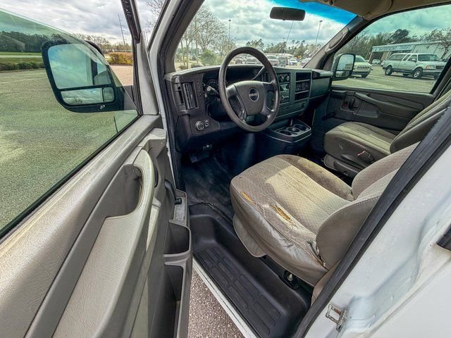 Used 2013 GMC Savana 1500 RWD image 10