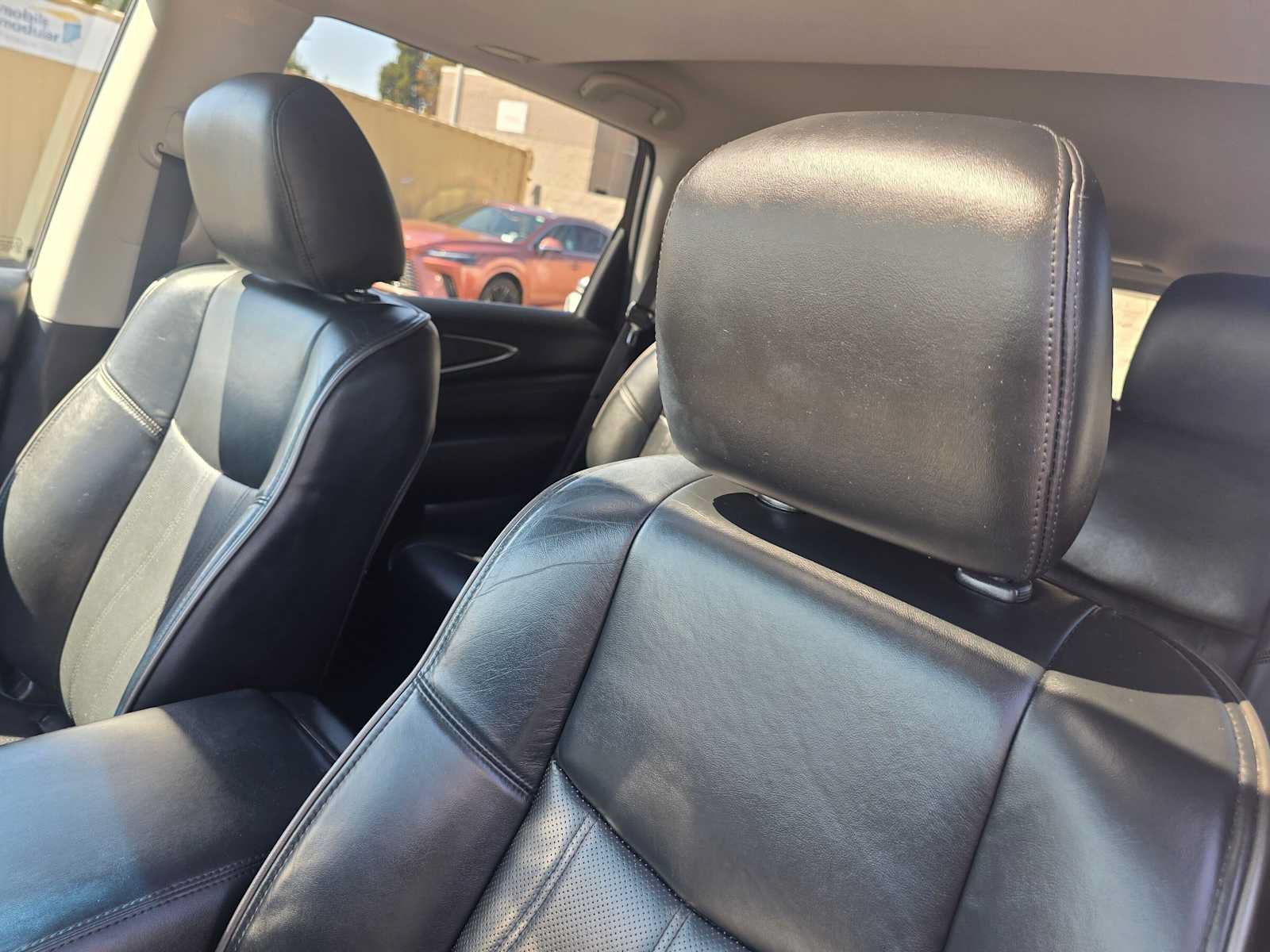 Used 2015 INFINITI QX60 Luxe w/ Premium Plus Package AWD/4WD image 24