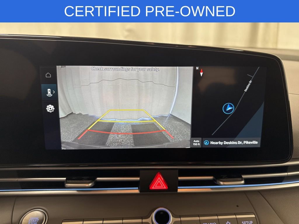 Used 2025 Hyundai Elantra SEL image 23