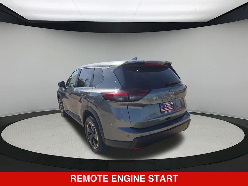 Used 2025 Nissan Rogue SV AWD/4WD image 5