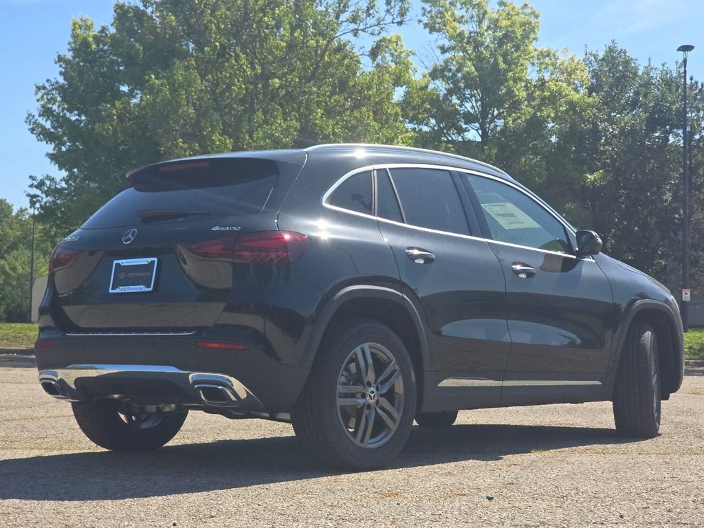 New 2026 Mercedes-Benz GLA 250 4MATIC image 16
