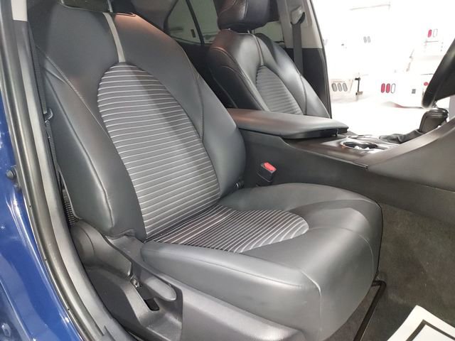 Used 2024 Toyota Camry SE w/ Convenience Package image 29