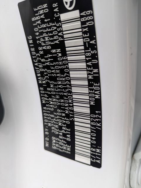 Used 2023 Toyota Corolla LE image 34