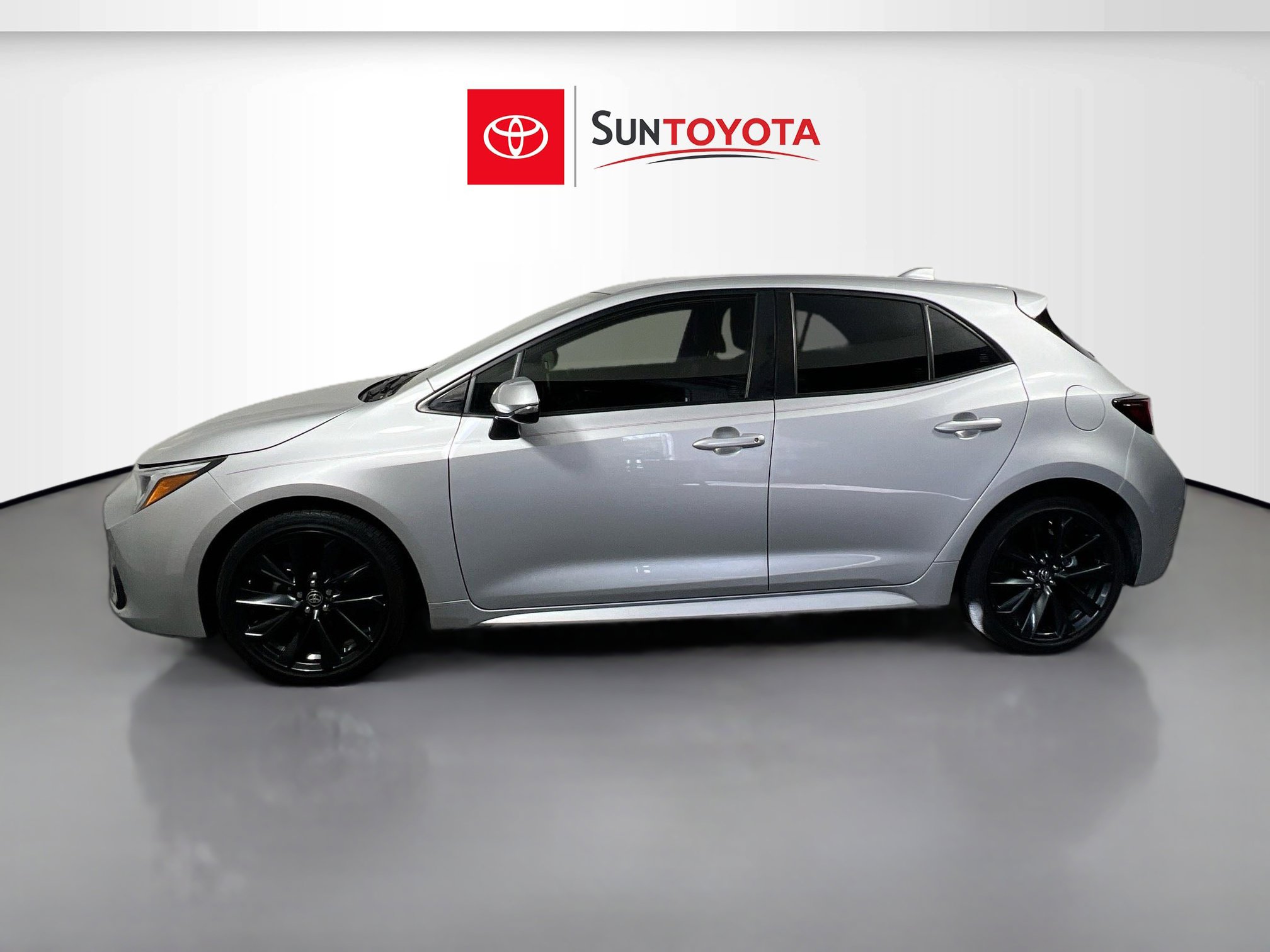 Used 2024 Toyota Corolla XSE image 7