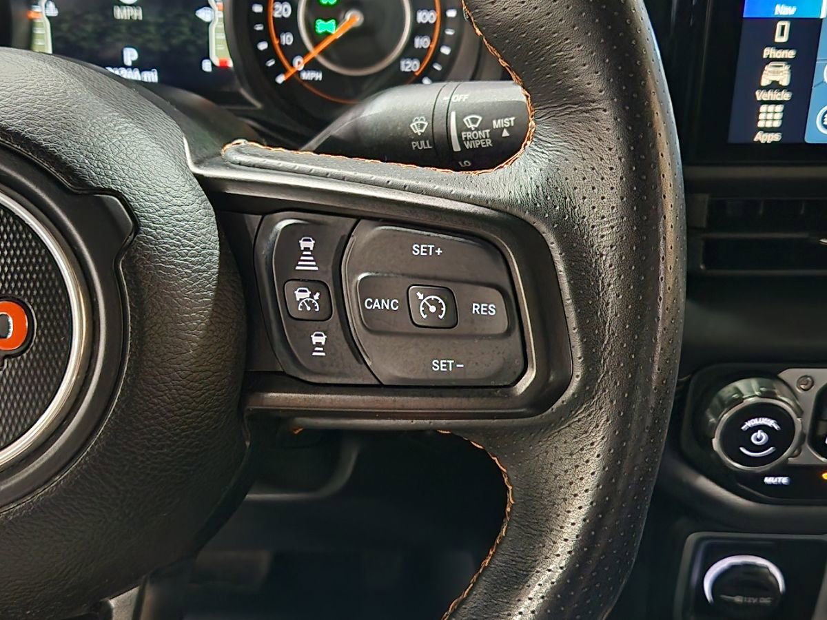 Used 2024 Jeep Gladiator Mojave w/ Technology Group AWD/4WD image 50