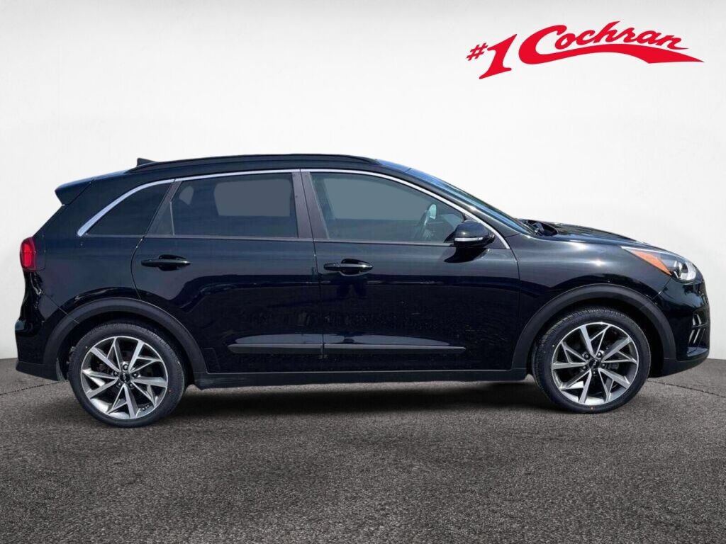 Used 2022 Kia Niro Touring Special Edition FWD image 6