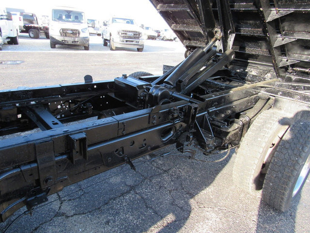 Used 2018 Ford F550 4x4 Crew Cab Super Duty image 42