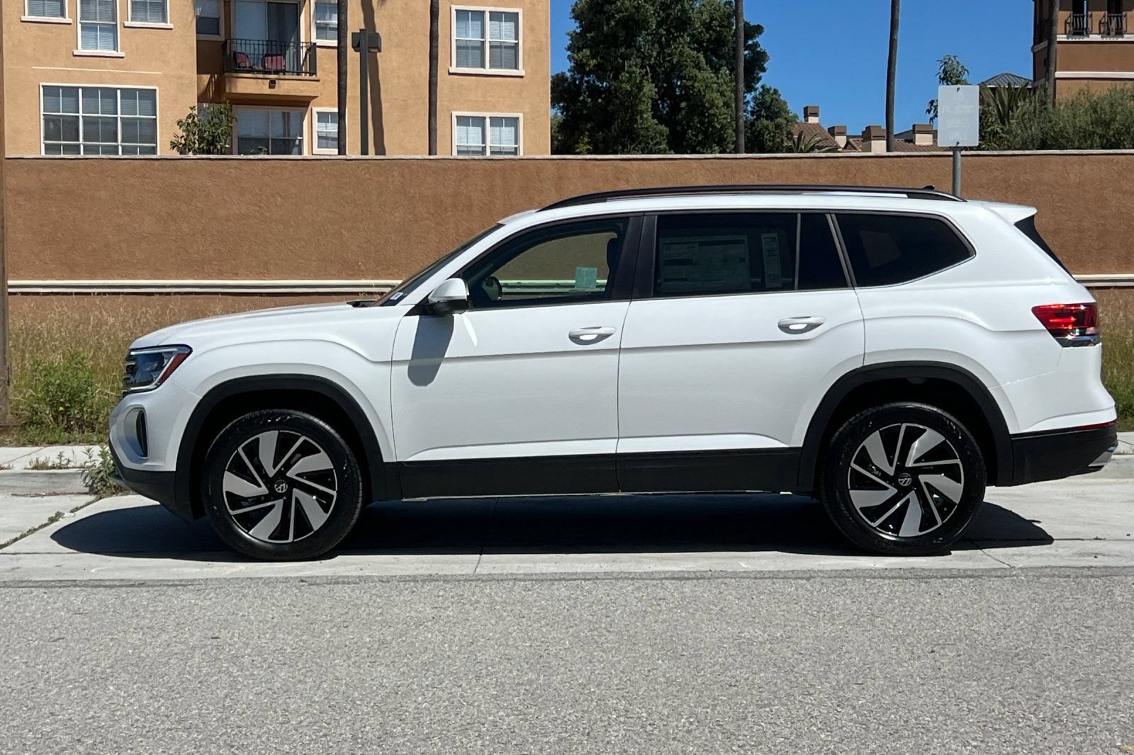 New 2026 Volkswagen Atlas SE AWD/4WD image 7