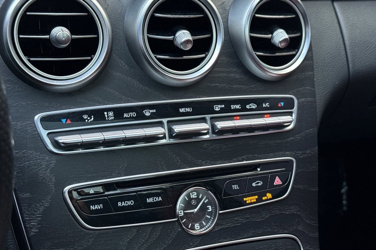 Used 2017 Mercedes-Benz C 300 Coupe image 24