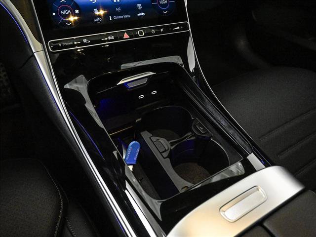New 2026 Mercedes-Benz C 300 4MATIC Sedan image 13