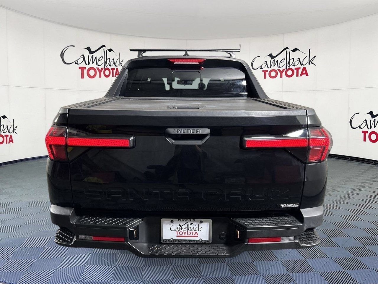 Used 2022 Hyundai Santa Cruz SEL w/ Activity Package FWD image 6