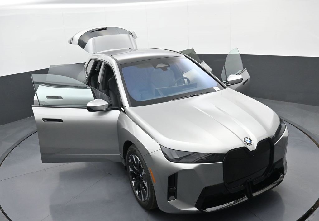New 2026 BMW iX xDrive60 w/ M Sport Package image 41