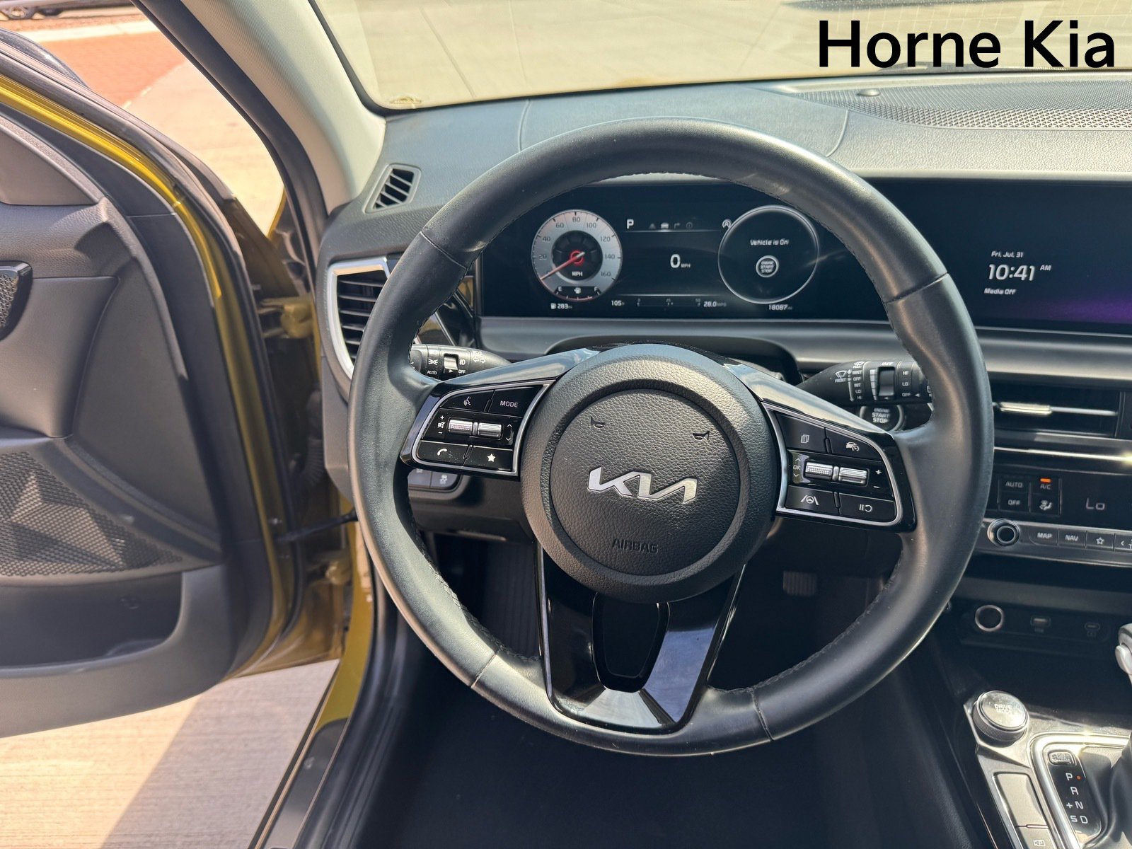 Certified 2024 Kia Seltos S FWD image 16