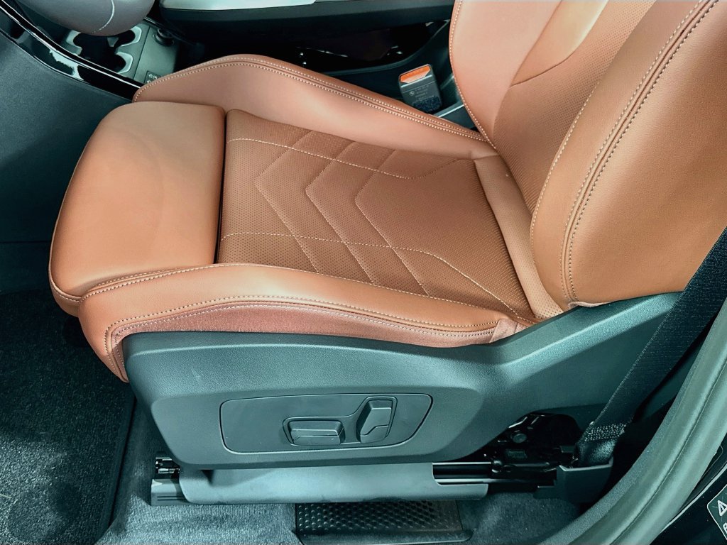 New 2027 BMW X1 xDrive28i w/ Technology Package AWD/4WD image 21