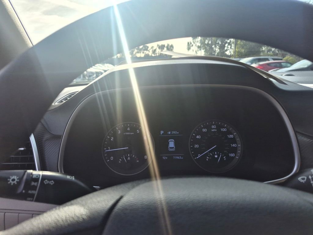 Used 2019 Hyundai Tucson SE image 16