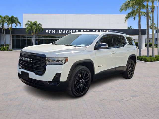 Used 2023 GMC Acadia SLE w/ Driver Convenience Package image 3