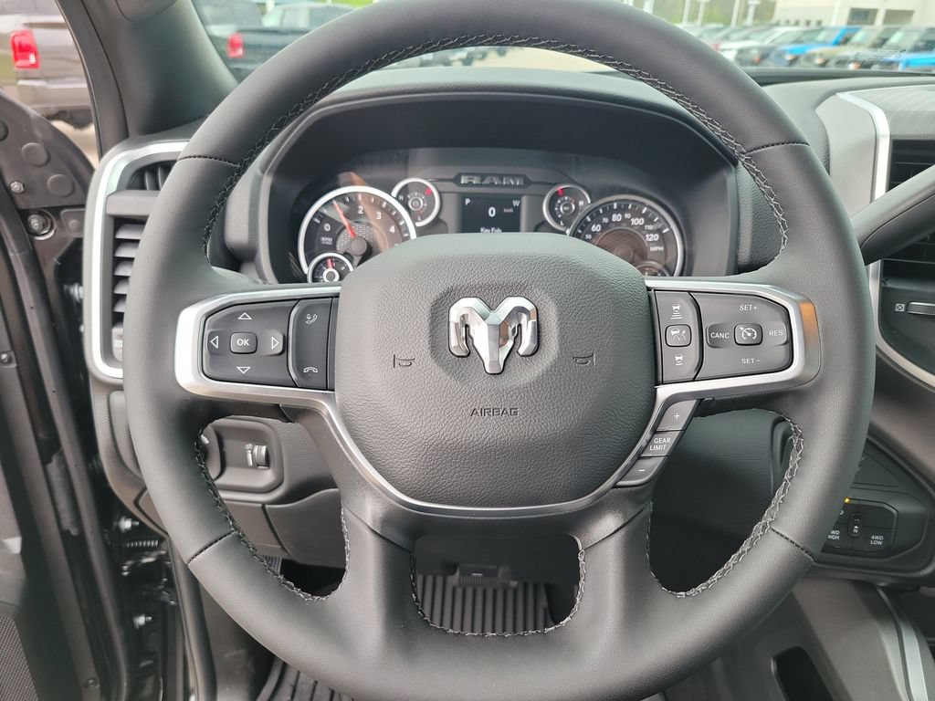 New 2026 RAM 2500 Big Horn AWD/4WD image 26