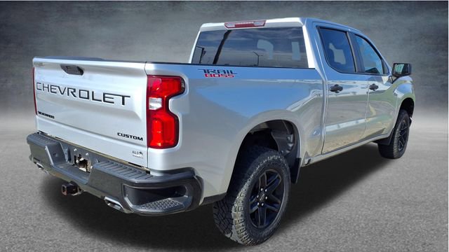 Used 2021 Chevrolet Silverado 1500 Custom Trail Boss w/ LPO, Dark Essentials Package AWD/4WD image 7