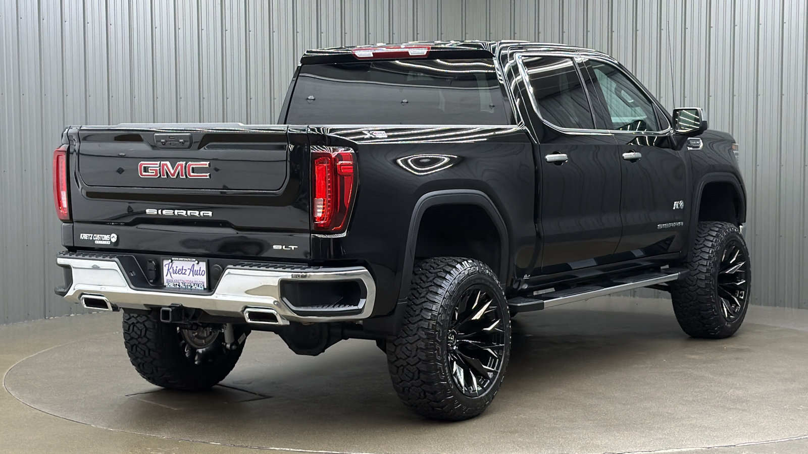 Used 2026 GMC Sierra 1500 SLT w/ SLT Premium Package AWD/4WD image 5