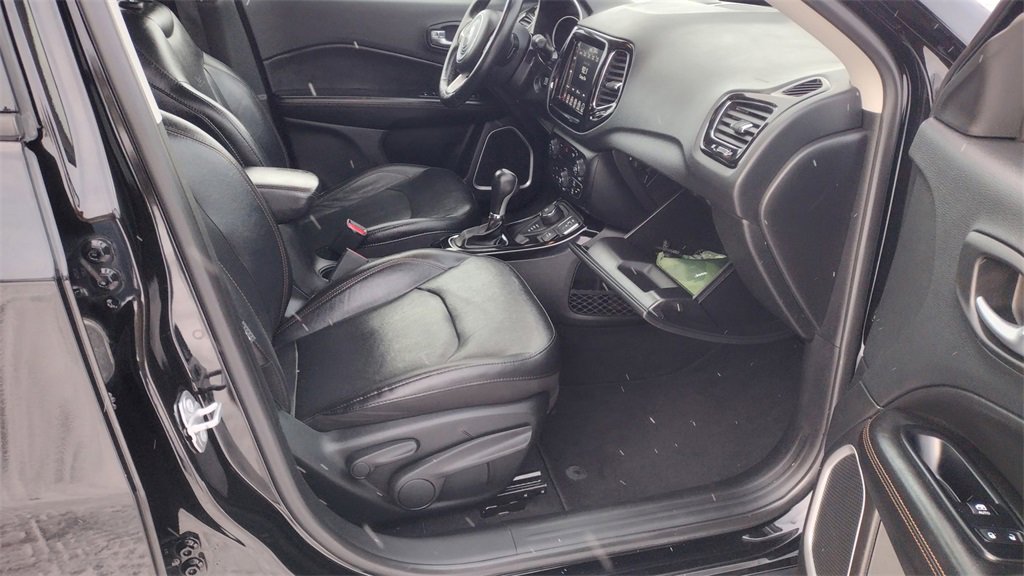 Used 2019 Jeep Compass Limited image 18