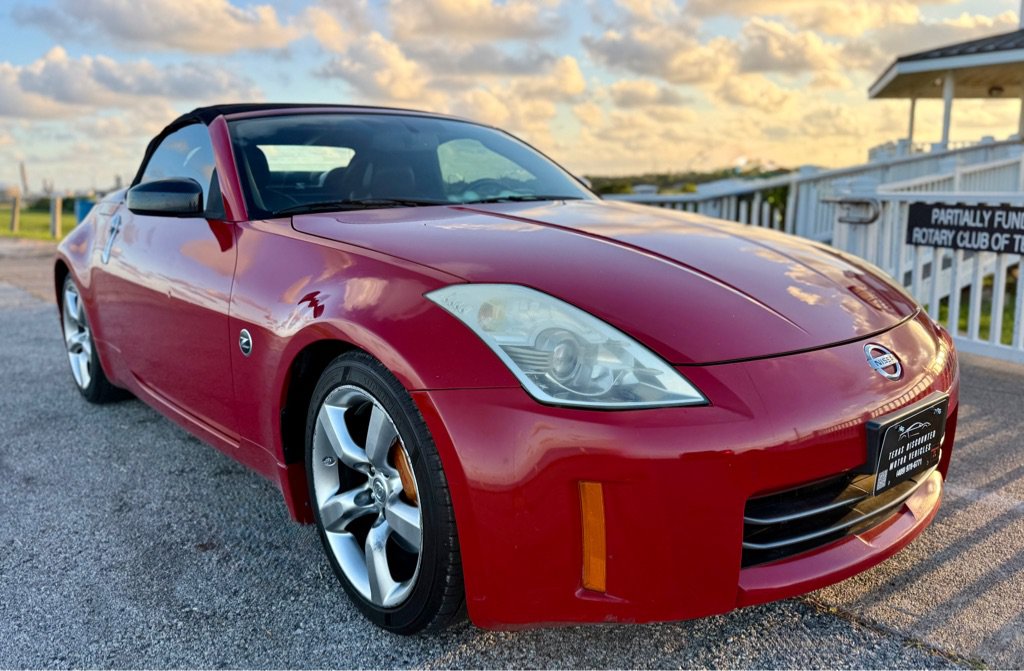 Used 2006 Nissan 350Z Grand Touring RWD image 3